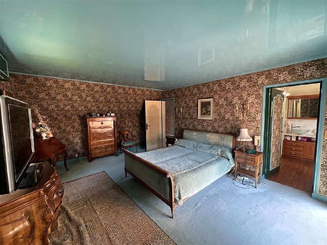 Maison à CHATEAUNEUF-EN-THYMERAIS