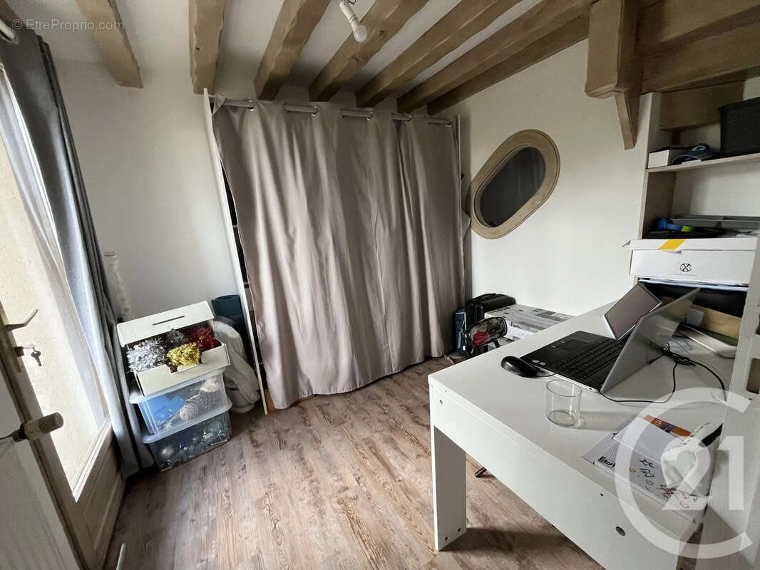 Maison à LA BARRE-EN-OUCHE