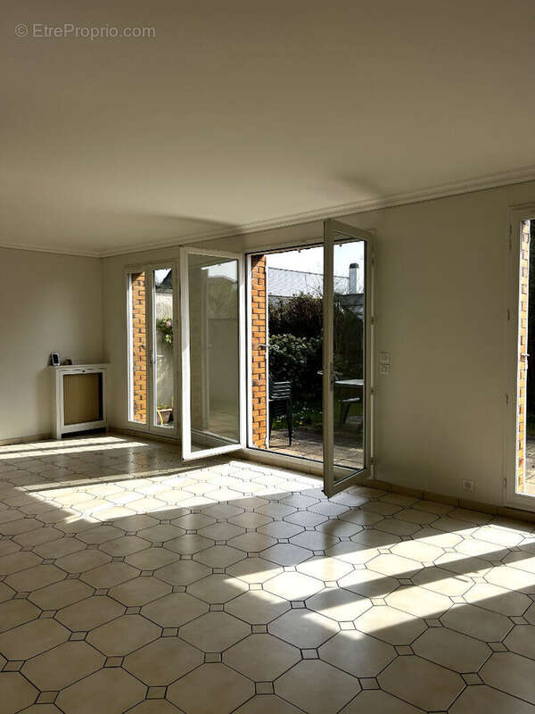 Maison à GARCHES