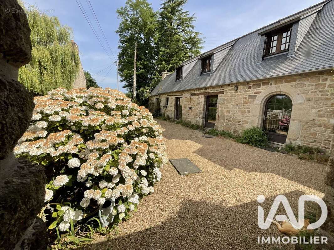 Maison 134 m² à Le Vieux-Marche  - photo 5