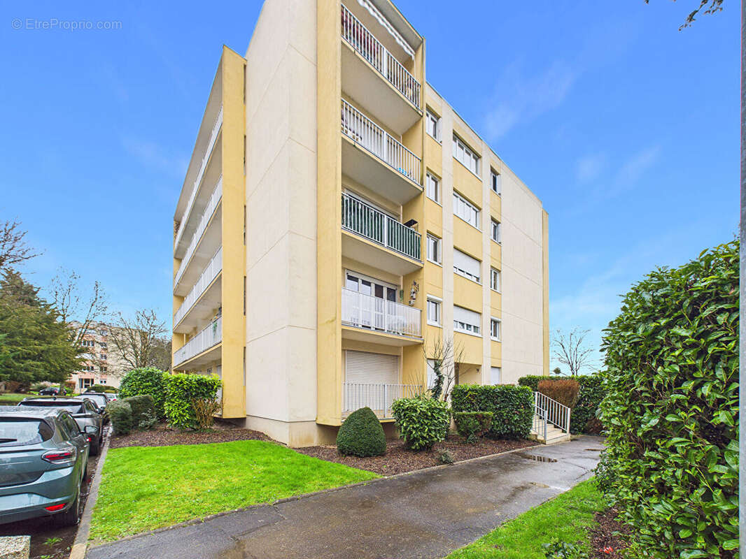 Appartement à YERRES