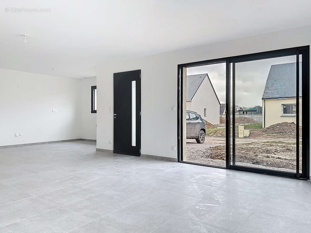 Maison à LA HAYE-DU-PUITS