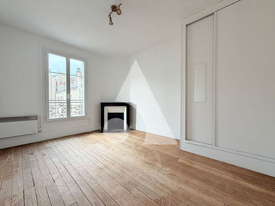 Appartement à MONTROUGE