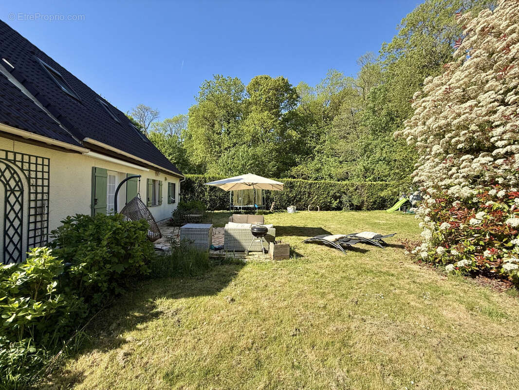 Maison à SAINTE-GENEVIEVE