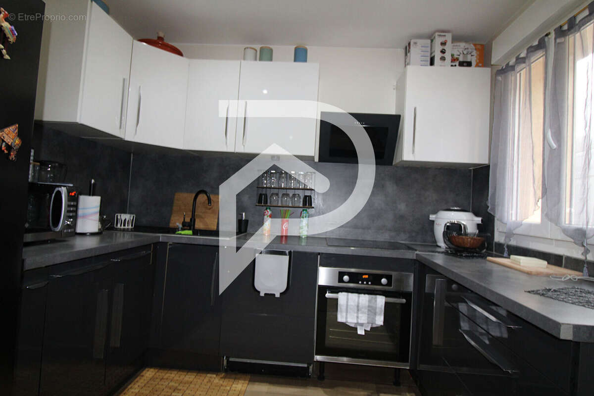 Maison à MONTATAIRE