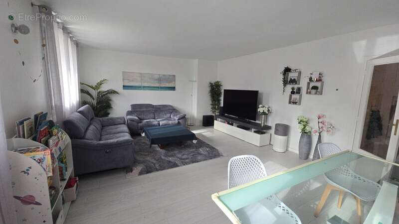 Appartement à BOUGIVAL