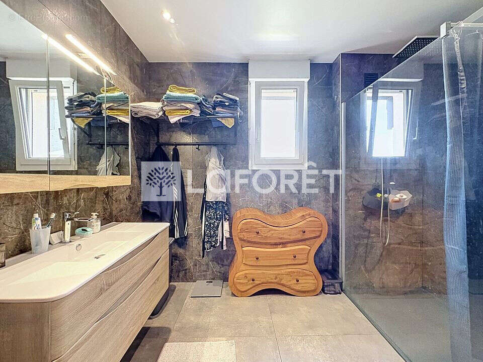 Appartement avec ascenseur centre ville - photo 7