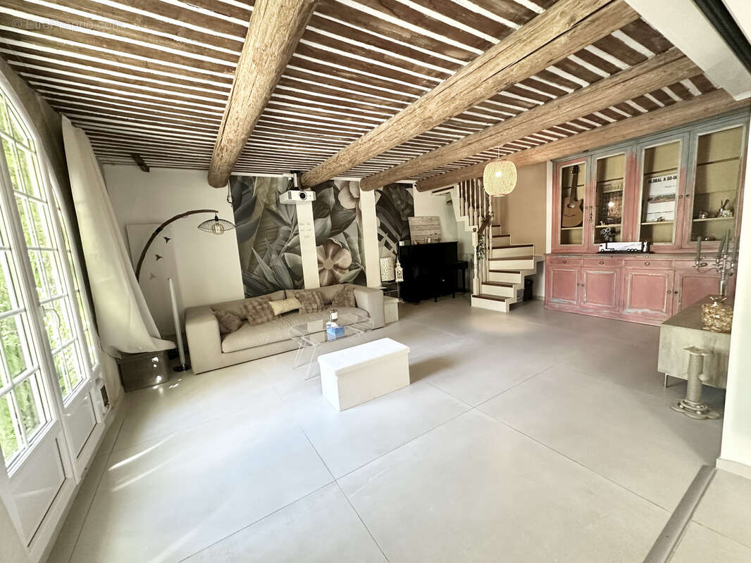 Maison à SALON-DE-PROVENCE