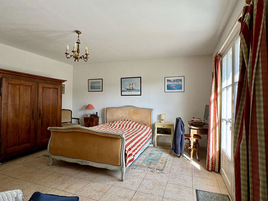 Maison à LA FLOTTE