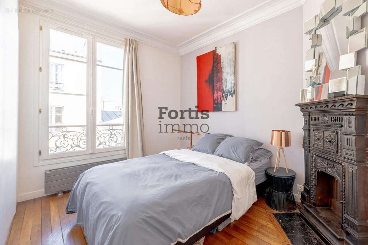 Appartement à LEVALLOIS-PERRET