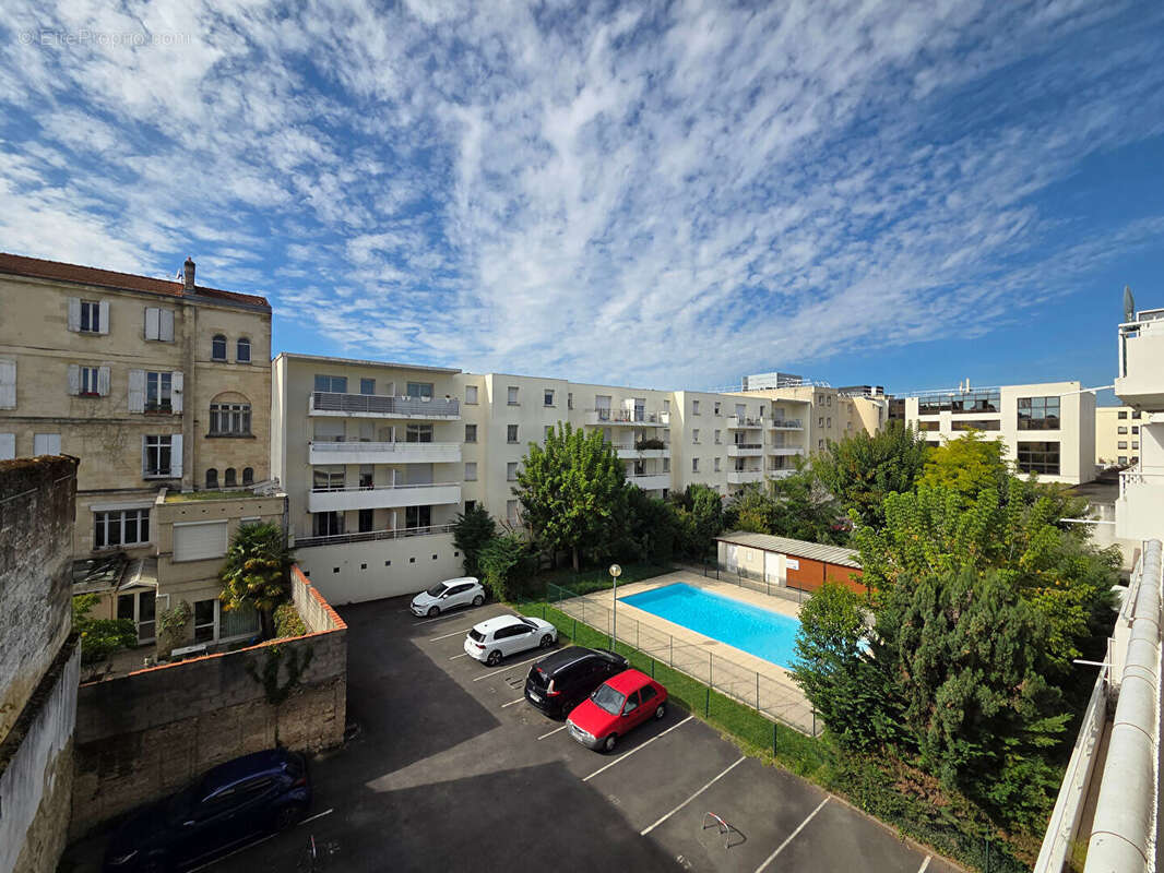 Appartement à BORDEAUX