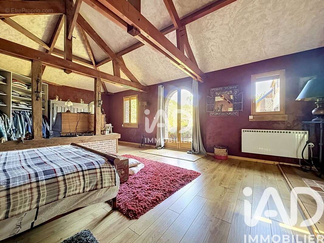 Maison 200 m² à Chandai  - photo 5