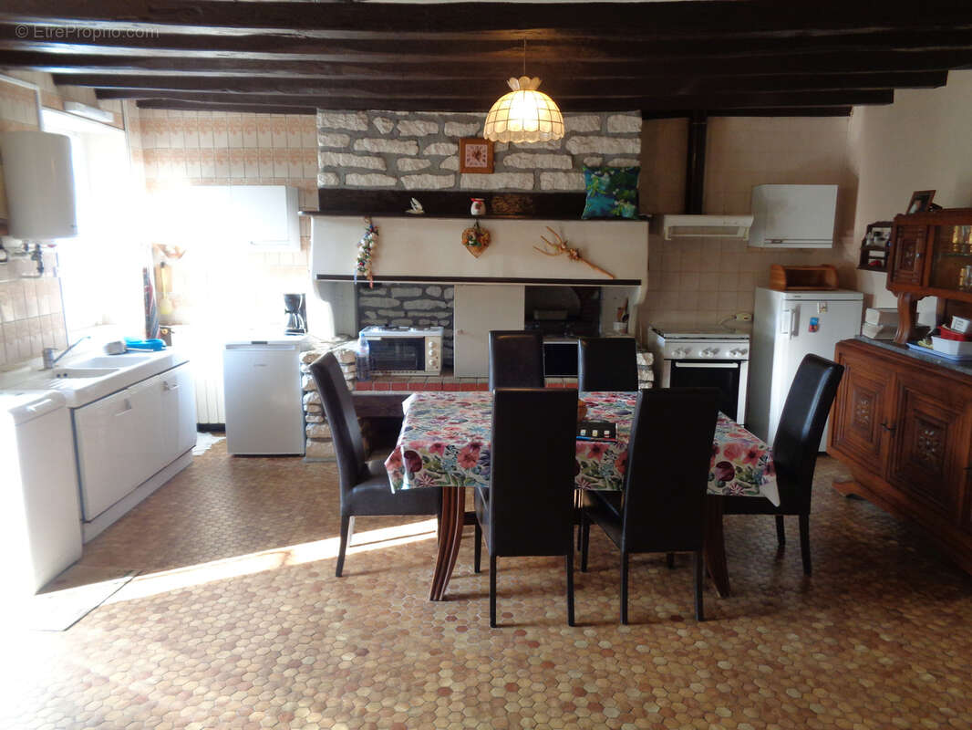 Maison à BONA