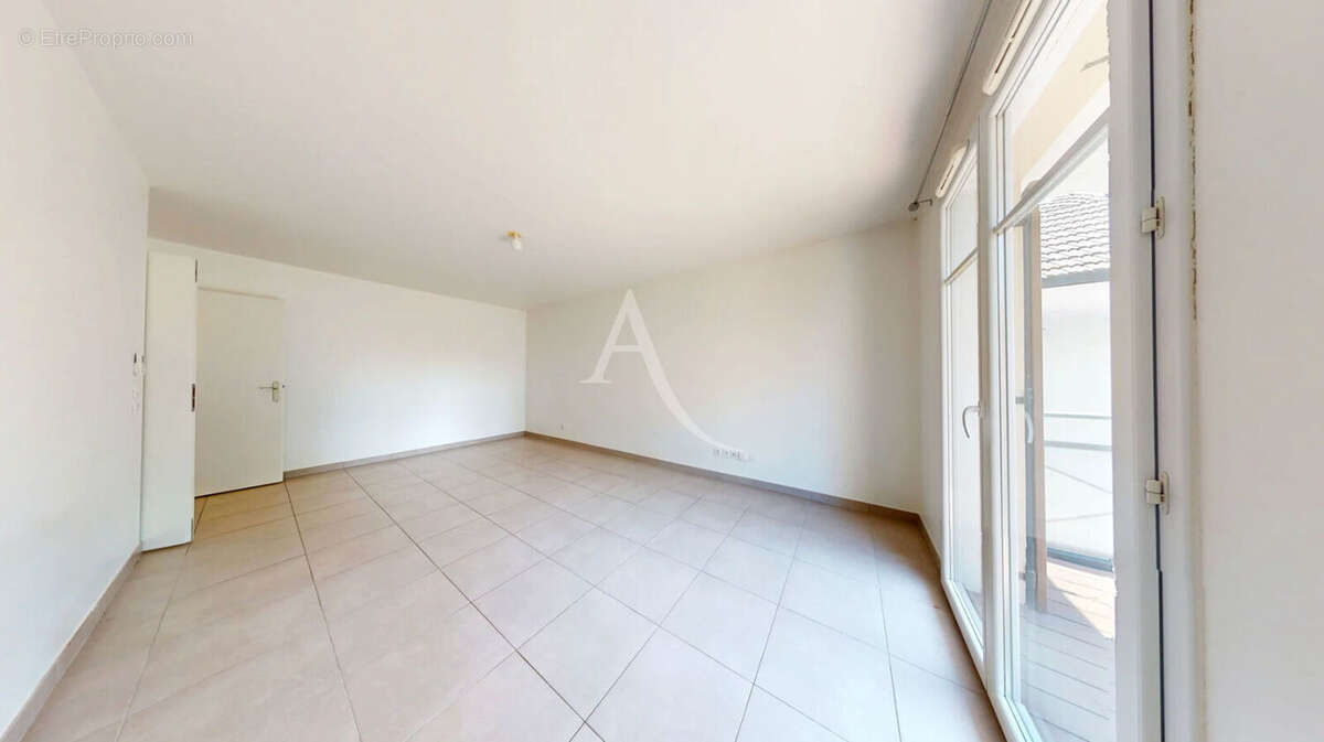 Appartement Ozoir La Ferriere 3 pièce(s) 65 m2 - photo 4