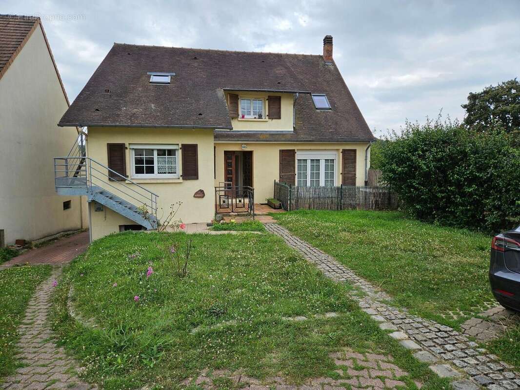 Photo 3 - Appartement à LA VILLE-DU-BOIS