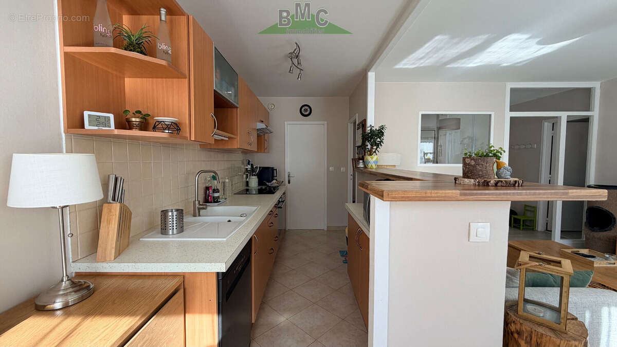 Appartement à LE PLESSIS-BOUCHARD