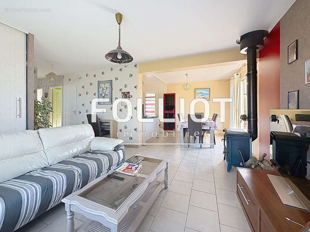 Maison à SAINT-AMAND