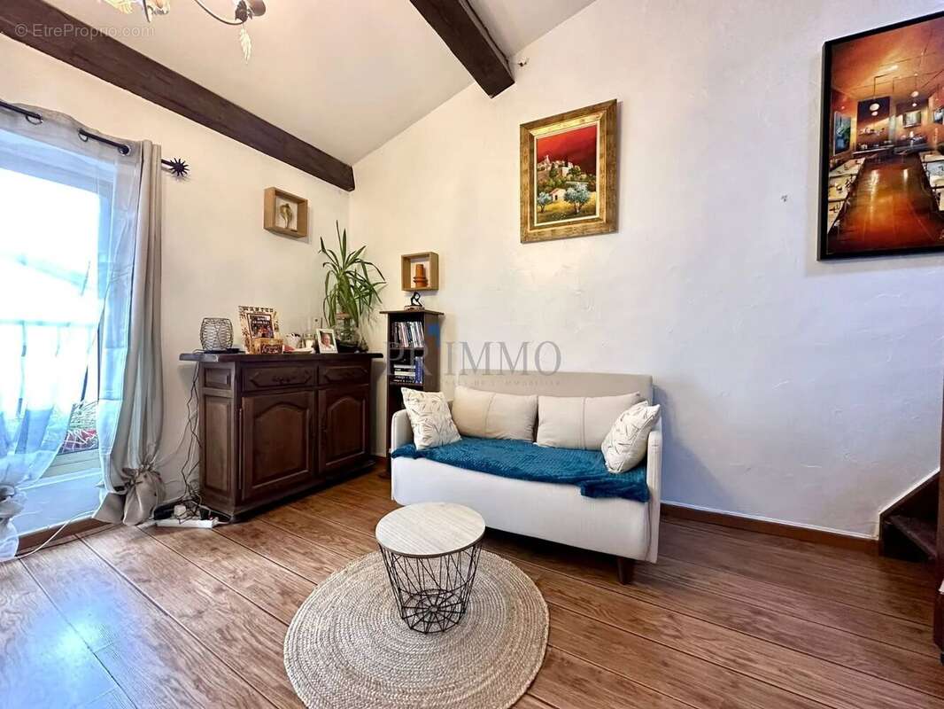 Appartement à FREJUS