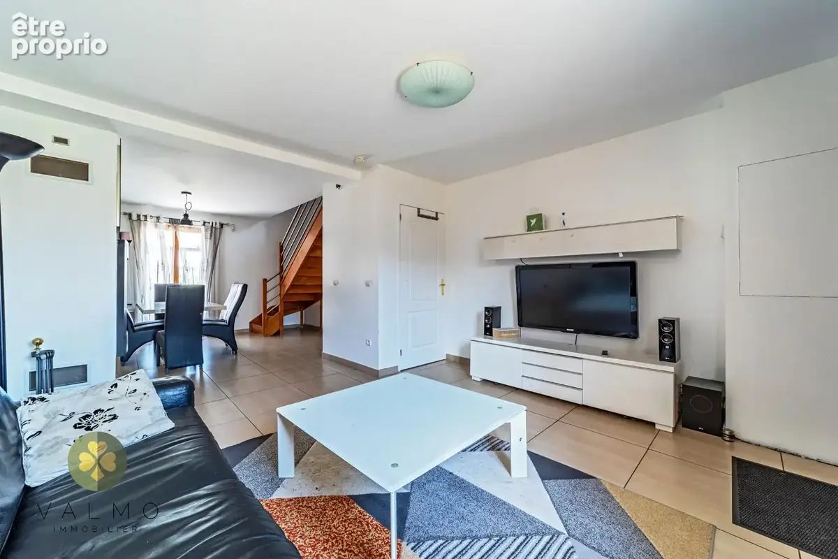 Freneuse   idéale première acquisition   3 chambres   garage   aucun travaux - photo 7