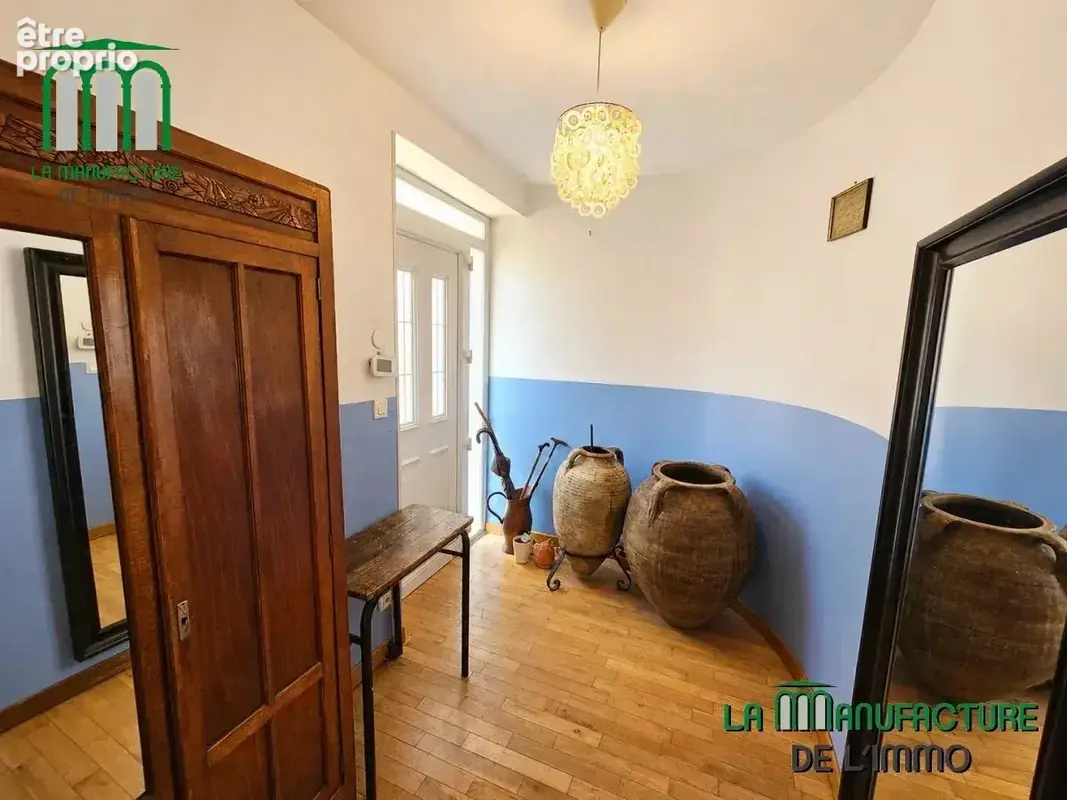 T4 de 122 m² avec jardin privatif et dependance - photo 18