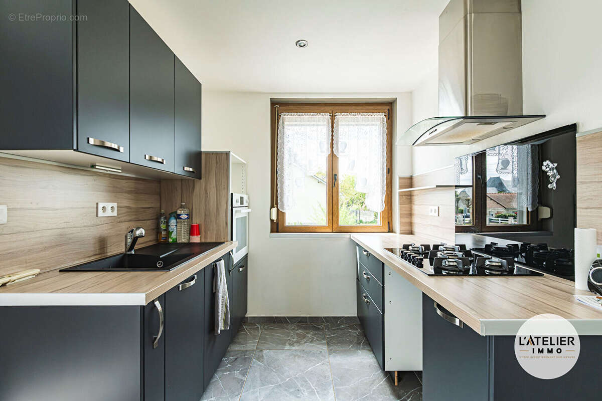 Maison à ANIZY-LE-CHATEAU