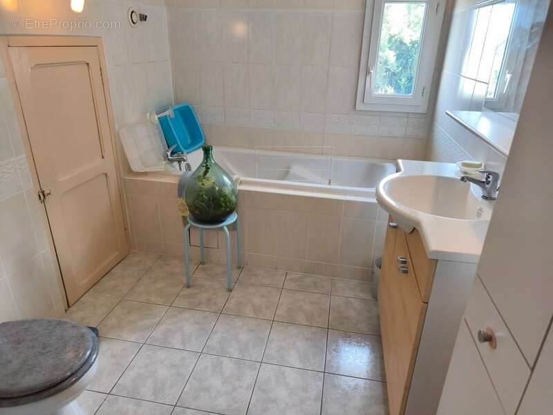 Maison à CHATELLERAULT