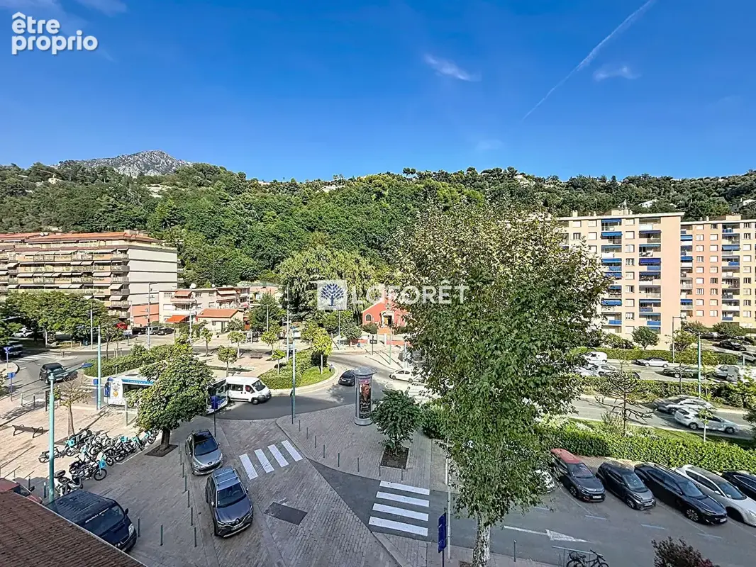 Menton - 2 pieces - grande terrasse - garage et cave - photo 10