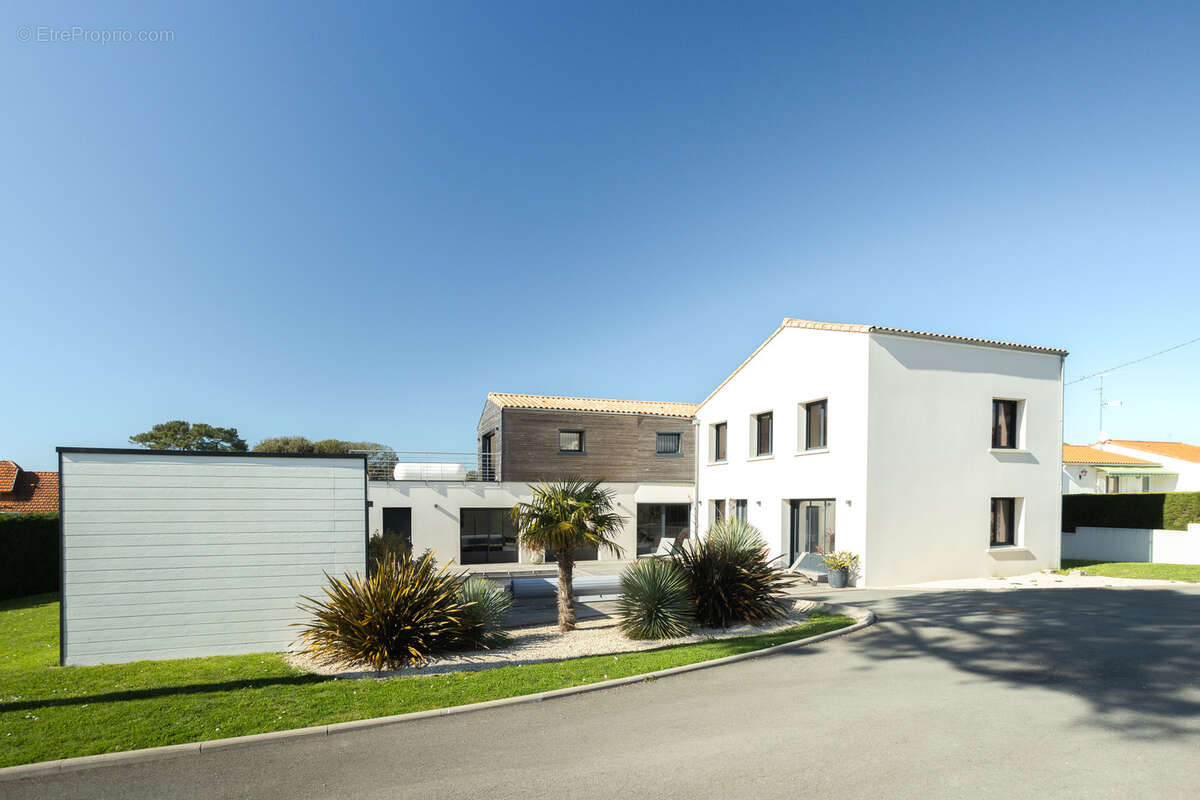 Maison à SAINT-PALAIS-SUR-MER