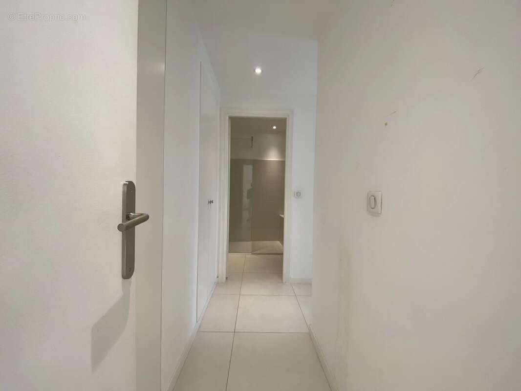 Appartement à LE CANNET