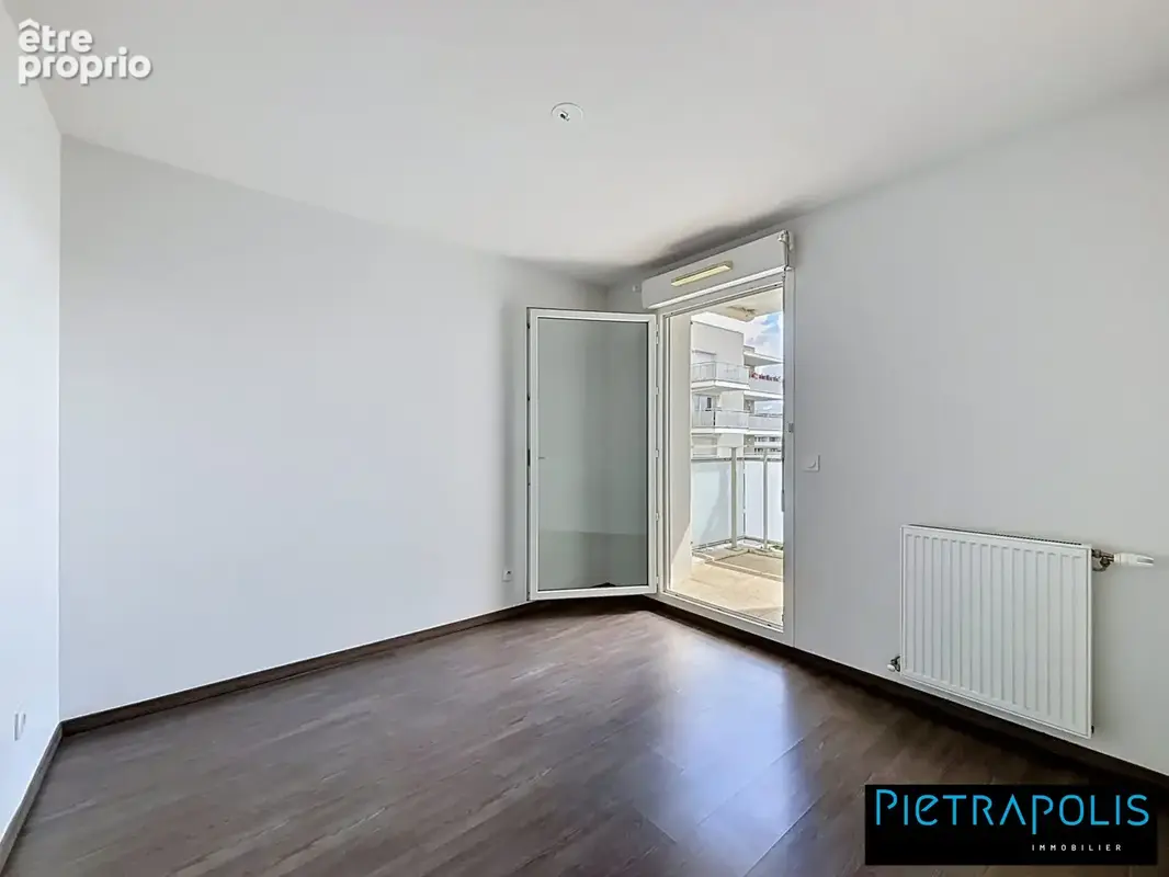 Appartement 3 pièces 70 m² à vendre à Vaulx-En-Velin (69120) - photo 8
