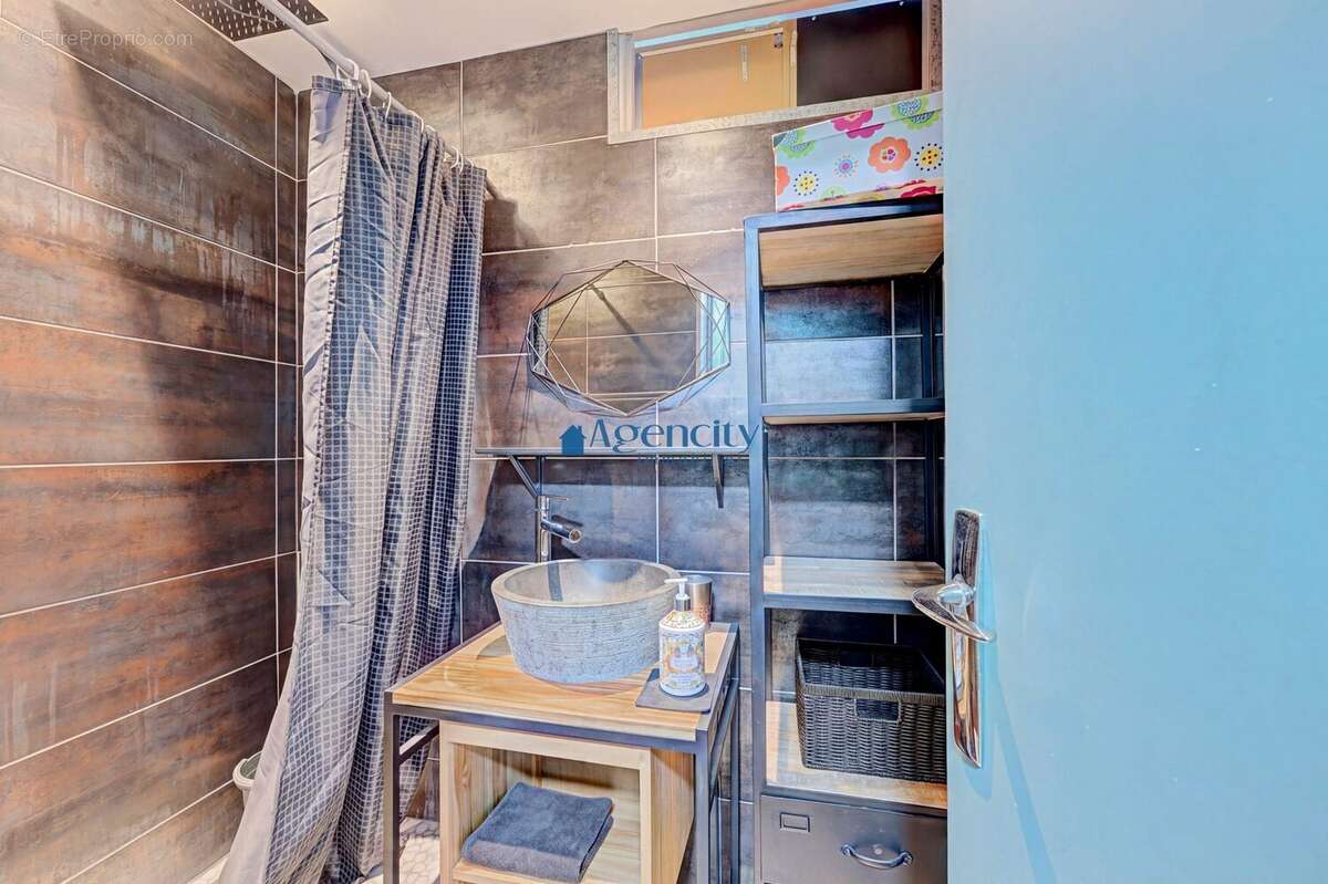Appartement 62 m² à Noisy-Le-Grand  - photo 6