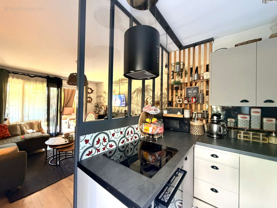 Appartement à ROQUEBRUNE-CAP-MARTIN