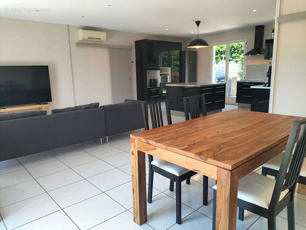 Maison 5 pièce(s) 121 m2 - photo 2