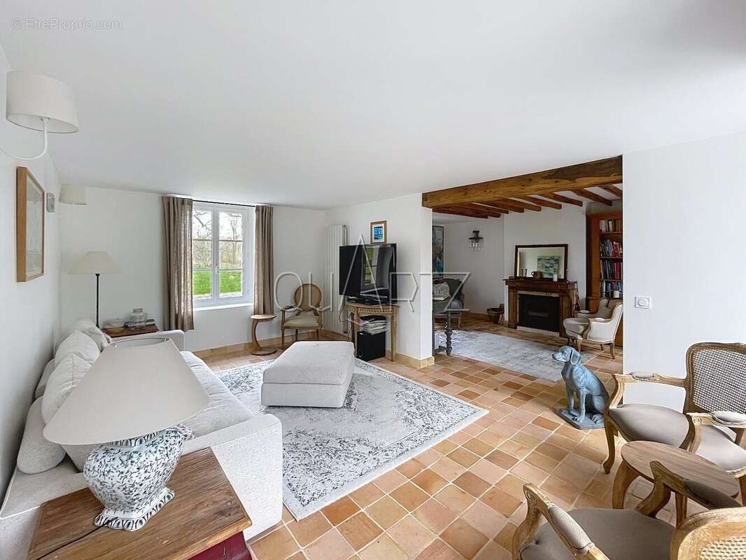 Maison à MARINES
