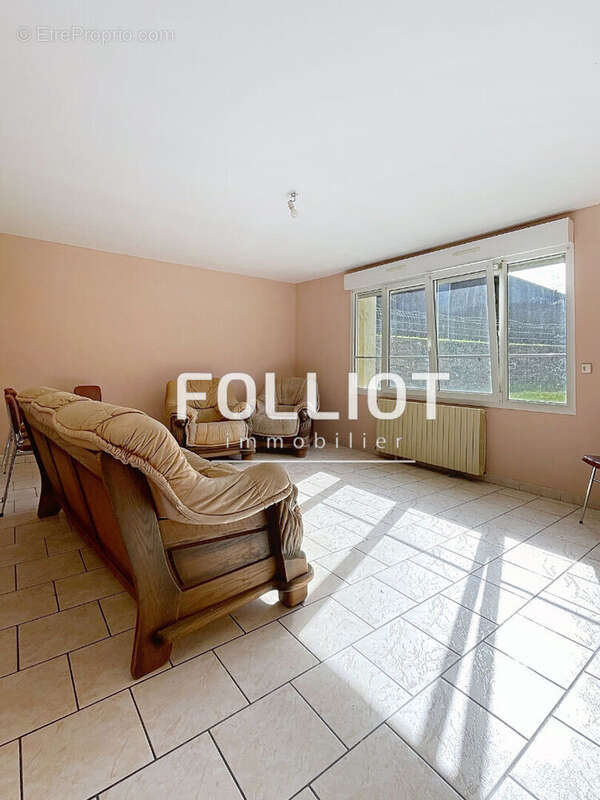 Maison à AUNAY-SUR-ODON