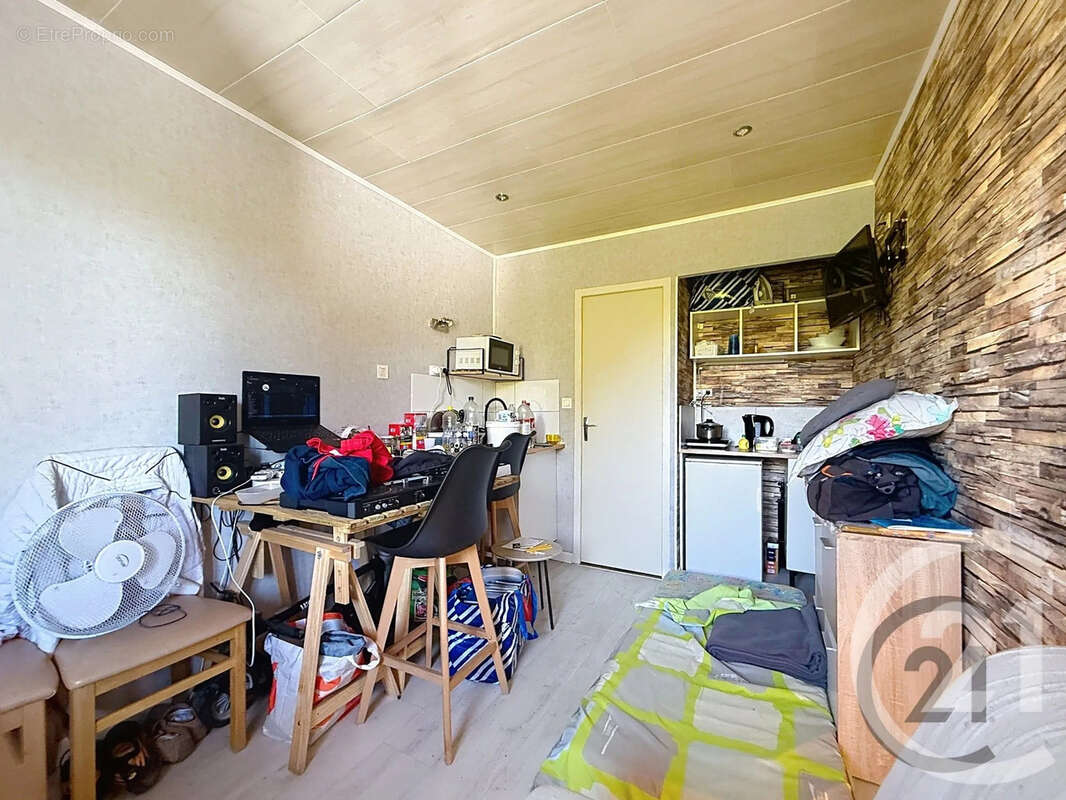 Appartement 28 m² à Sainte-Savine  - photo 4