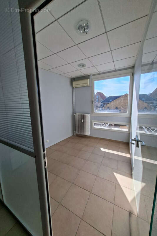 Commerce 84 m² à Metz  - photo 3