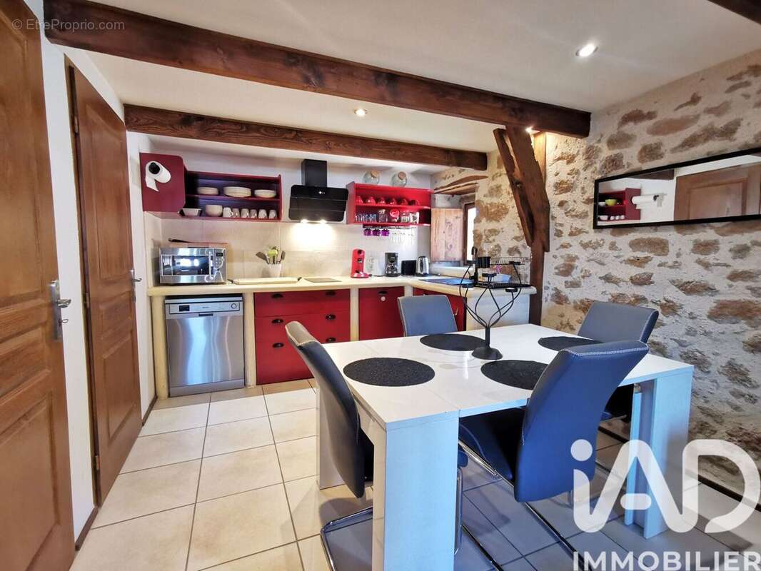 Photo 3 - Maison à LACAPELLE-MARIVAL