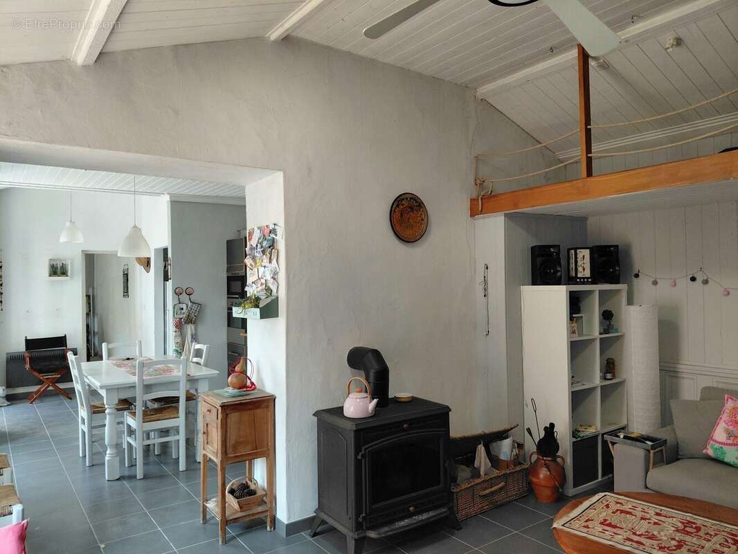Maison 69 m² à L'epine  - photo 5