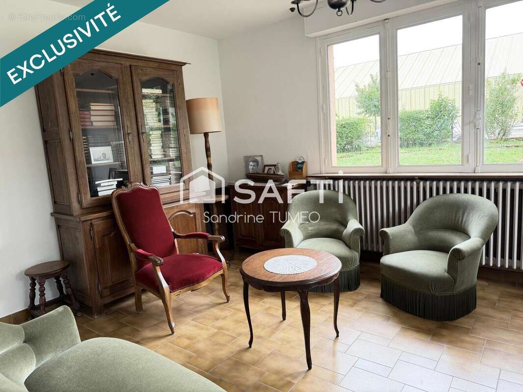 Maison 130 m² à Poligny  - photo 8