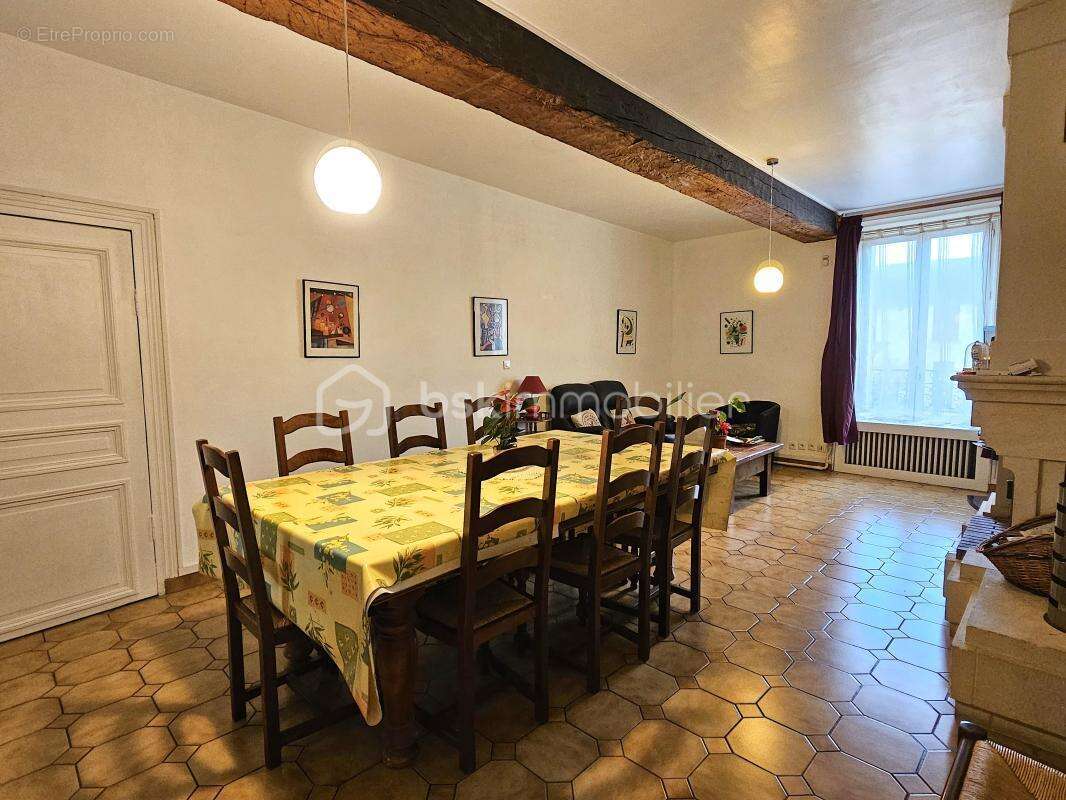 Maison bourgeoise de 227 m² – Centre de Choisy-en-Brie – Idéale famille ou investisseur - photo 7