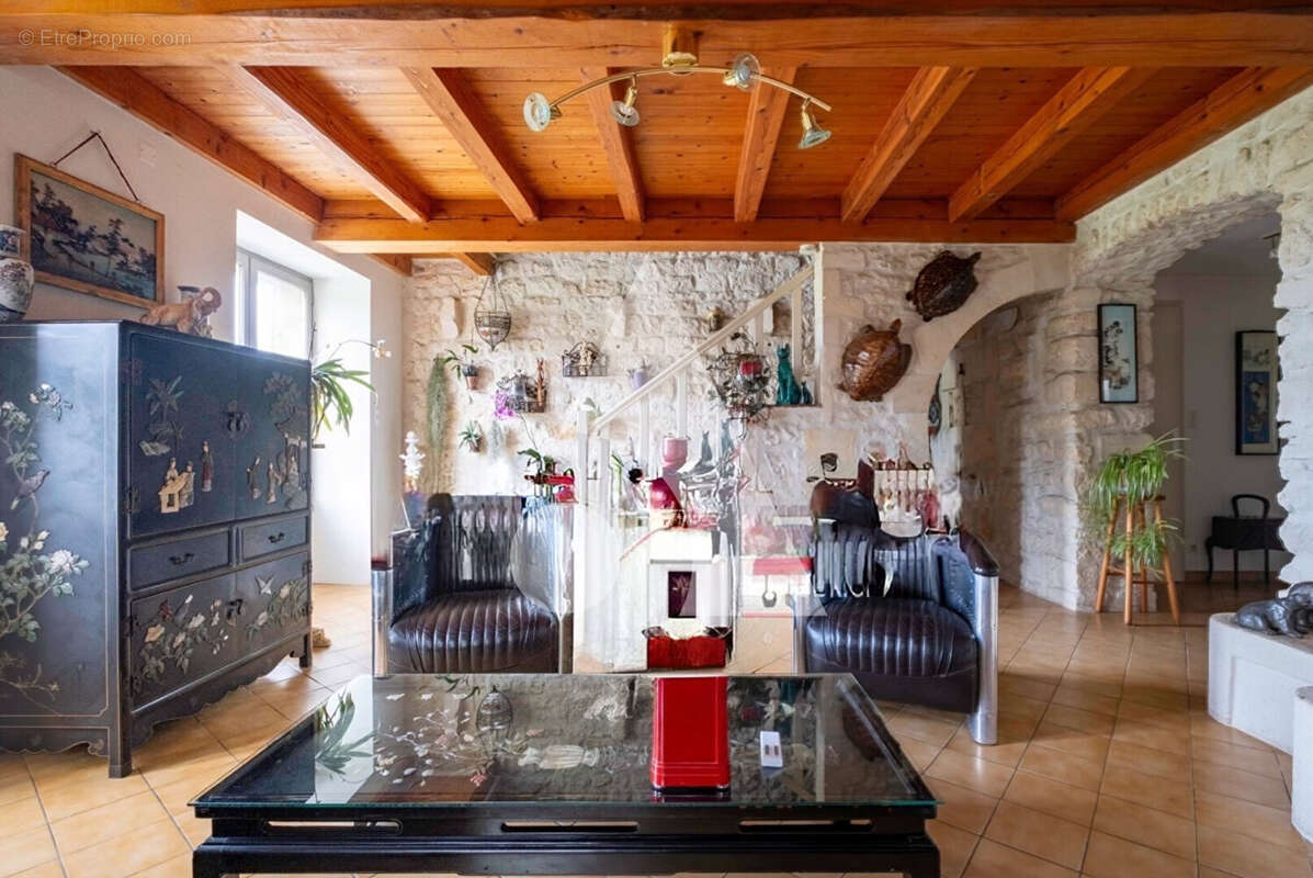 Maison à CHERMIGNAC