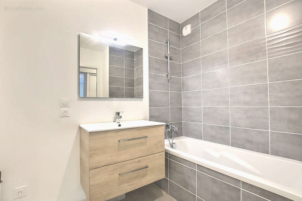 Appartement à SAINT-PIERRE-EN-FAUCIGNY