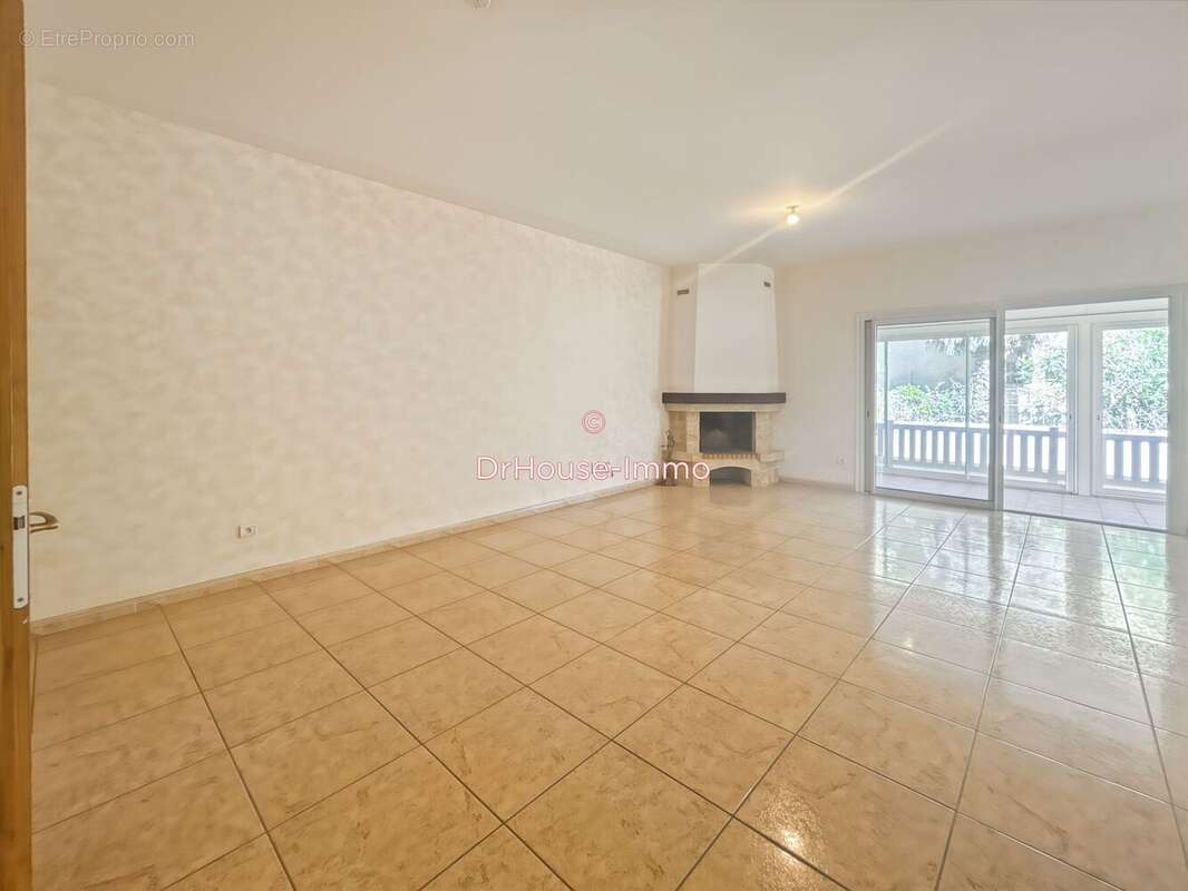 Maison 155 m² à Gignac  - photo 5