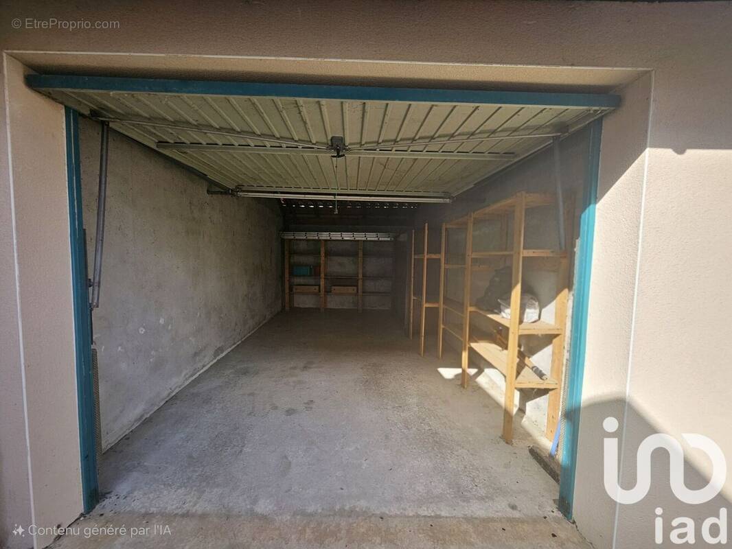 Photo 1 - Parking à DAX