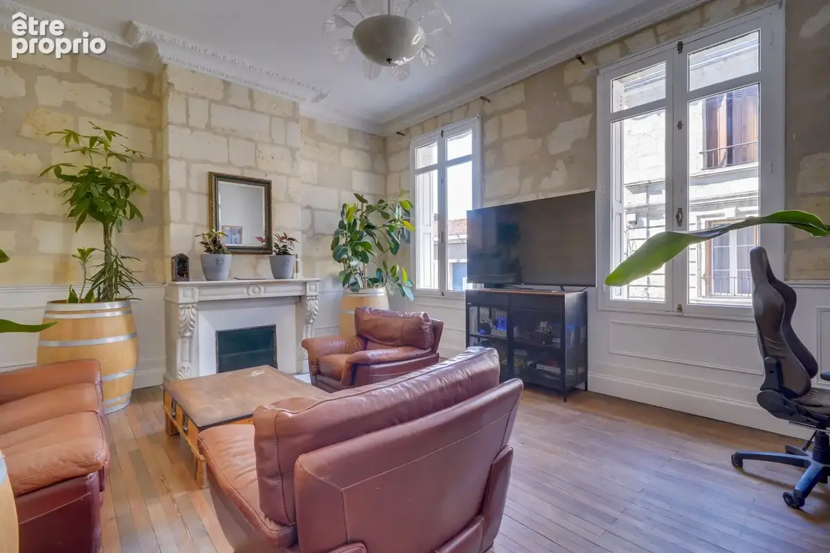 Maison 8 pièces de 200m2 sur parcelle de 201m2 - photo 3