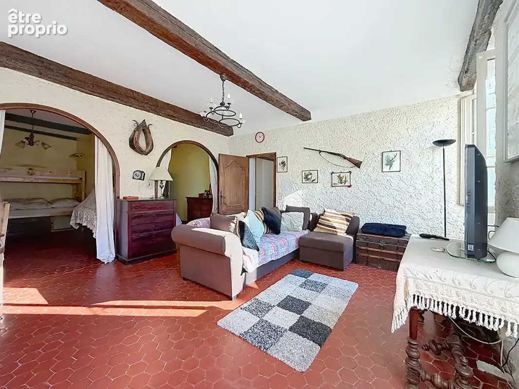 Photo Appartement à Clans au prix de 205 000€