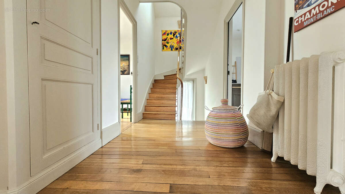 Maison à VILLE-DOMMANGE