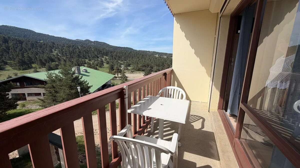 Appartement à VALLAURIS