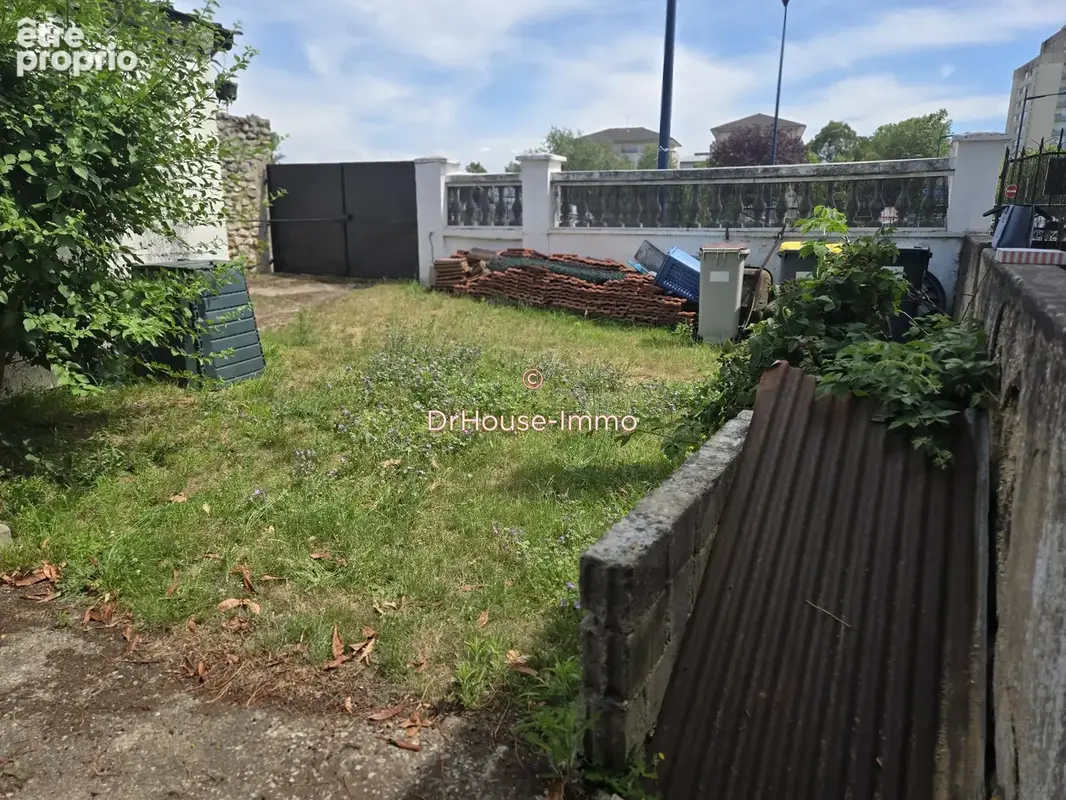 Maison 5 pièces 110 m² à vendre à Dammarie-Les-Lys (77190) - photo 18
